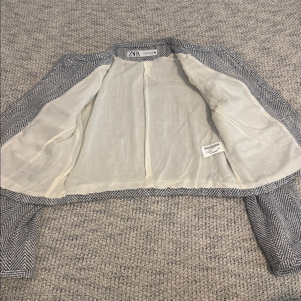 Zara Women’s Herringbone Tweed Cropped Jacket Size XS (24) - Picture 5 of 8